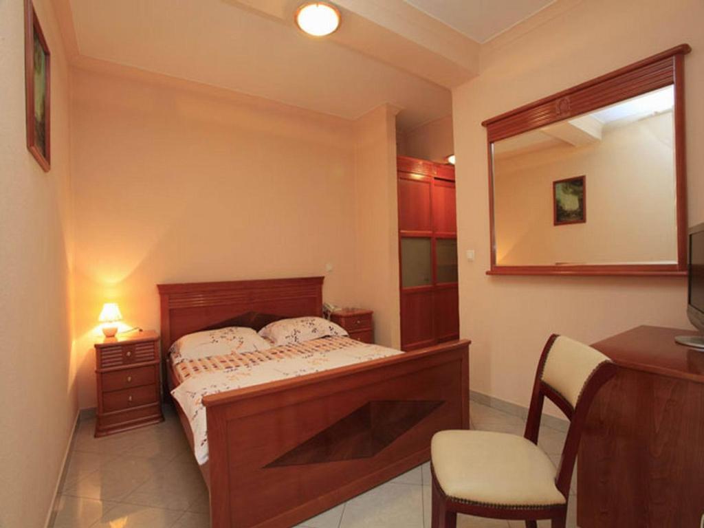 Pasha Garni Hotel Лакташи Номер фото